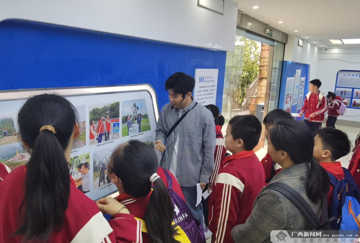 包含赛场风云变幻：突发事件分析及应对经验的词条