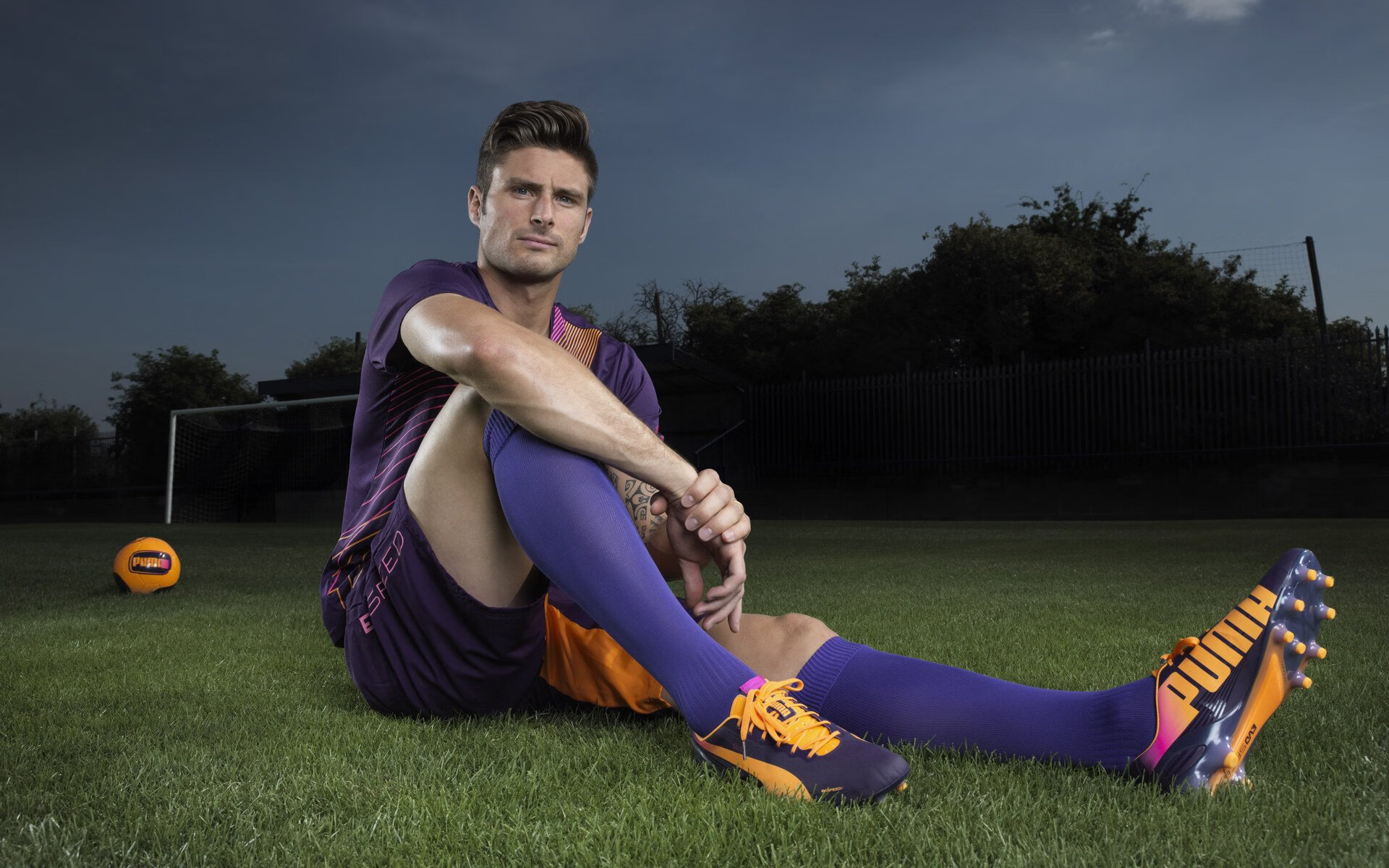 乐鱼官网-安德烈斯·特米尼奥和埃莉亚·卡纳莱斯在韩国济川世界杯混合团体赛中获得铜牌