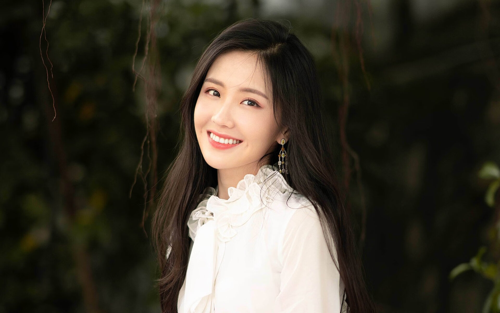 乐鱼官方登录入口-拜仁慕尼黑继续高歌猛进，德甲领先优势明显