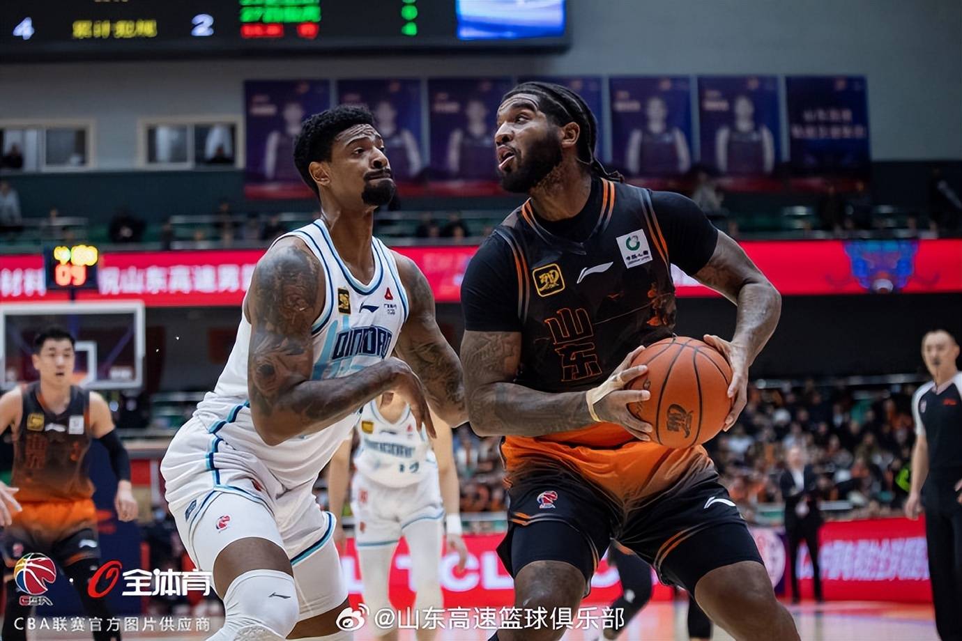 乐鱼体育：CBA总决赛硝烟再起，巅峰对决一触即发的简单介绍