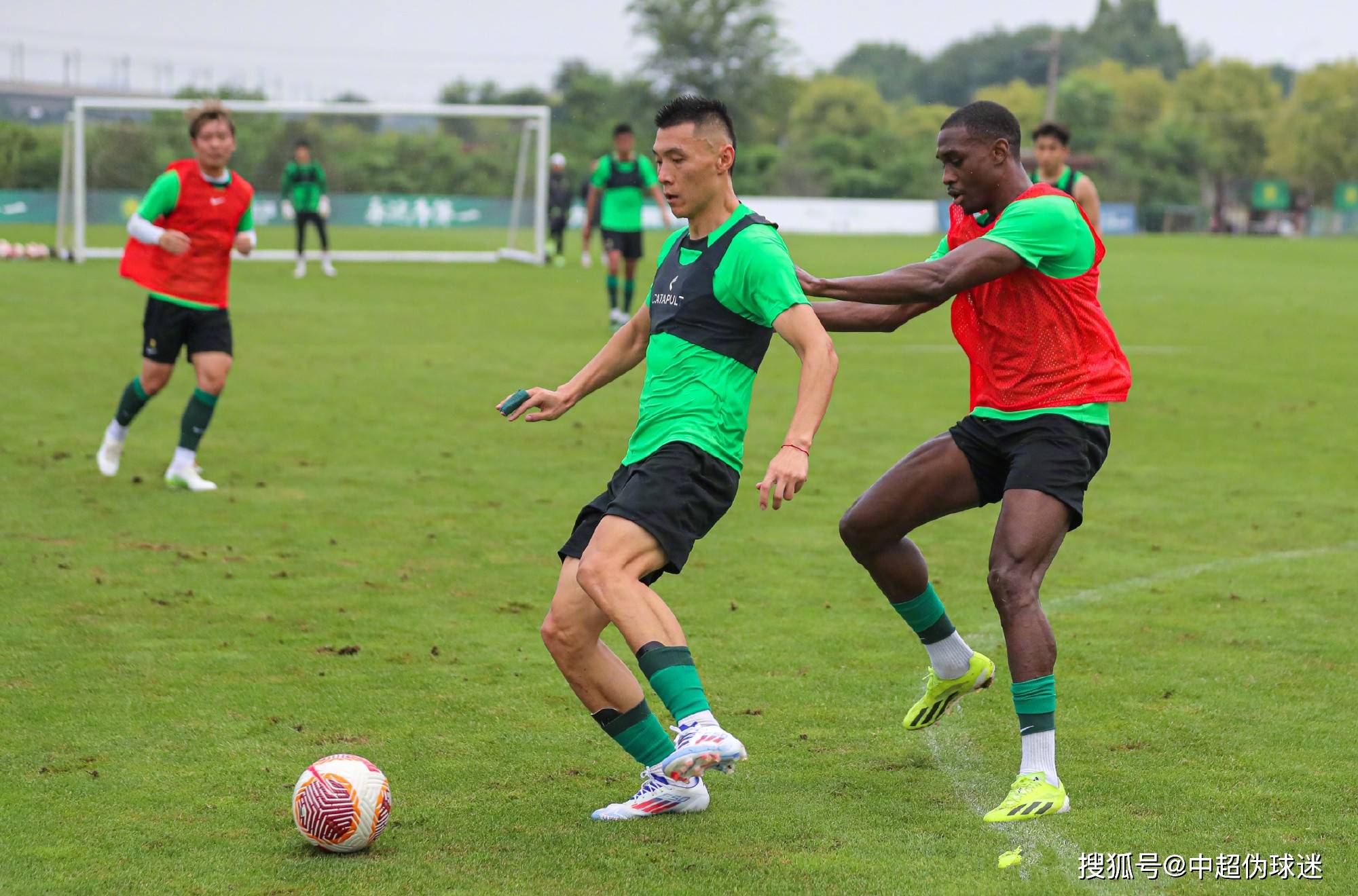 关于乐鱼体育：中超外援政策调整，本土球员迎来新挑战的信息